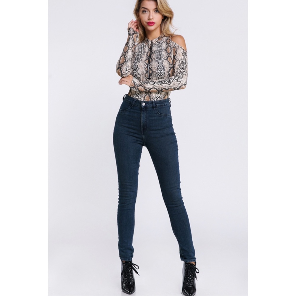 Snakeskin Cold Shoulder Bodysuit - Picture 8 of 8